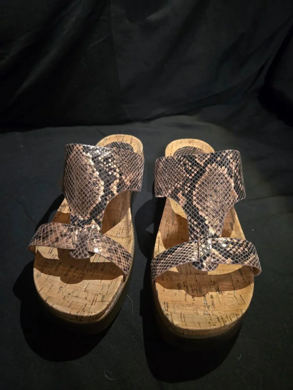 Donald Pliner Faina Metallic Python Cork Sandals 9 NIB $158